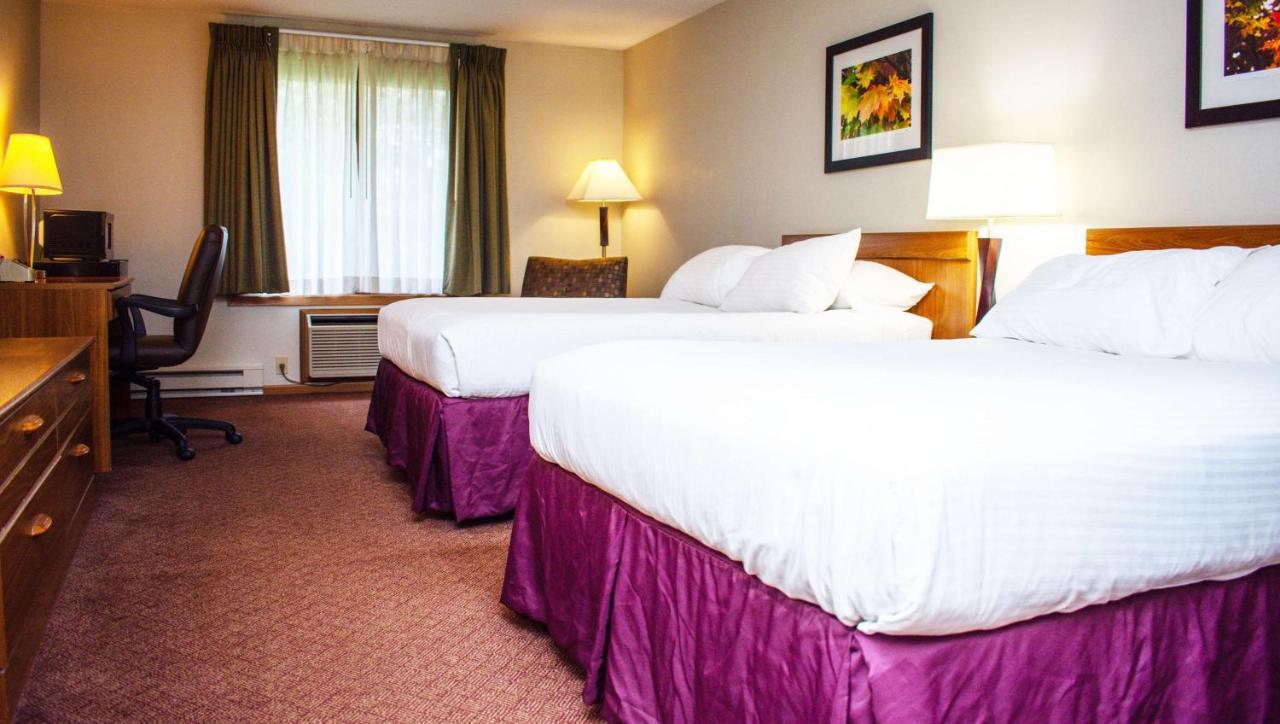 Magnuson Hotel Country Inn Ishpeming Exterior photo