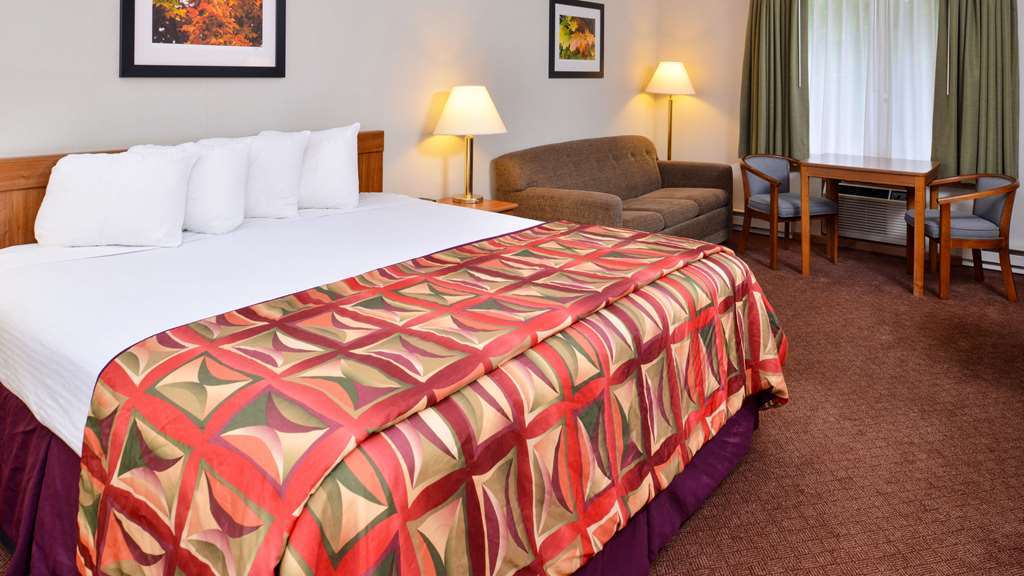 Magnuson Hotel Country Inn Ishpeming Room photo